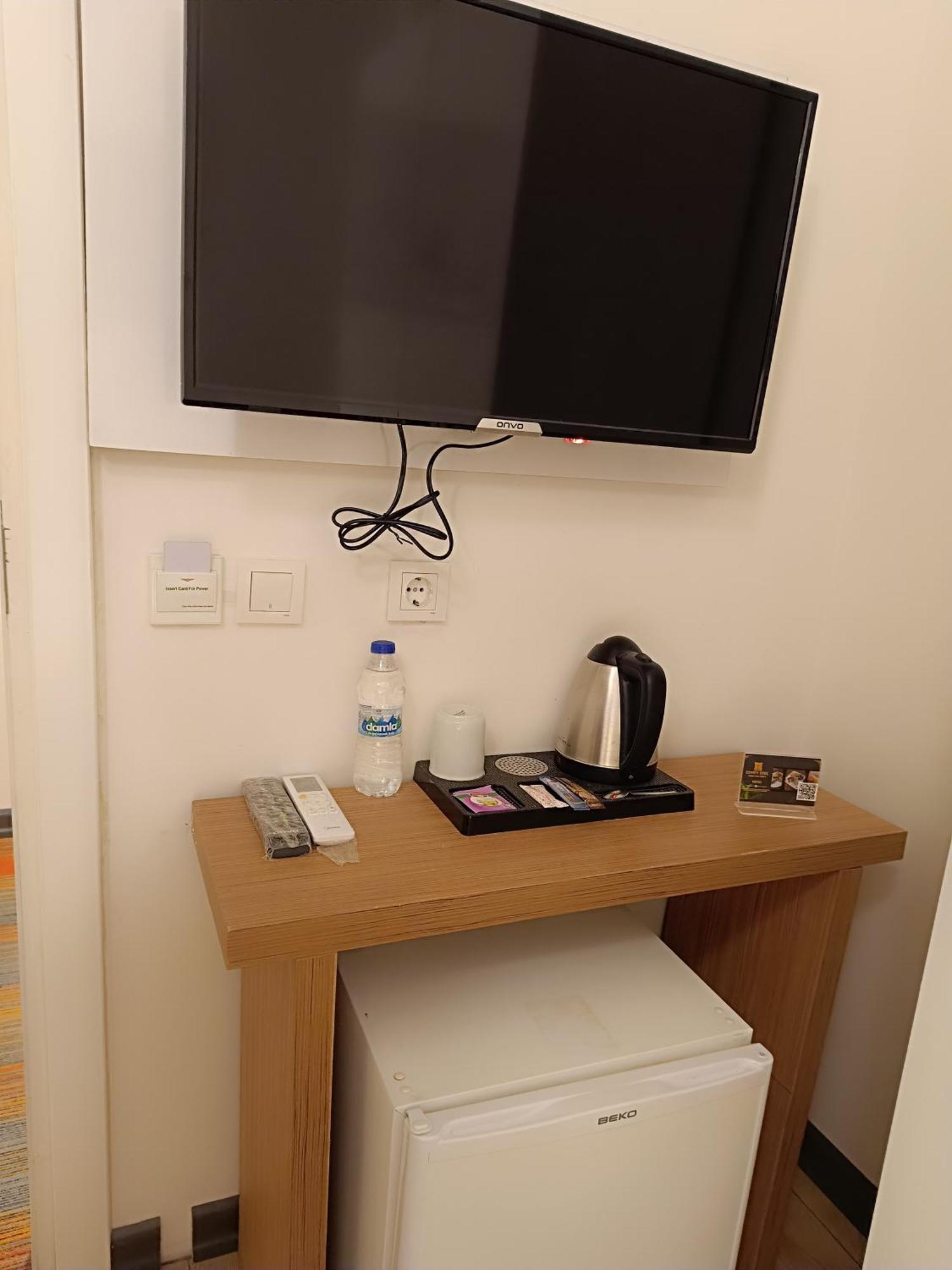 Comfy Otel Antalya Lara Exterior photo